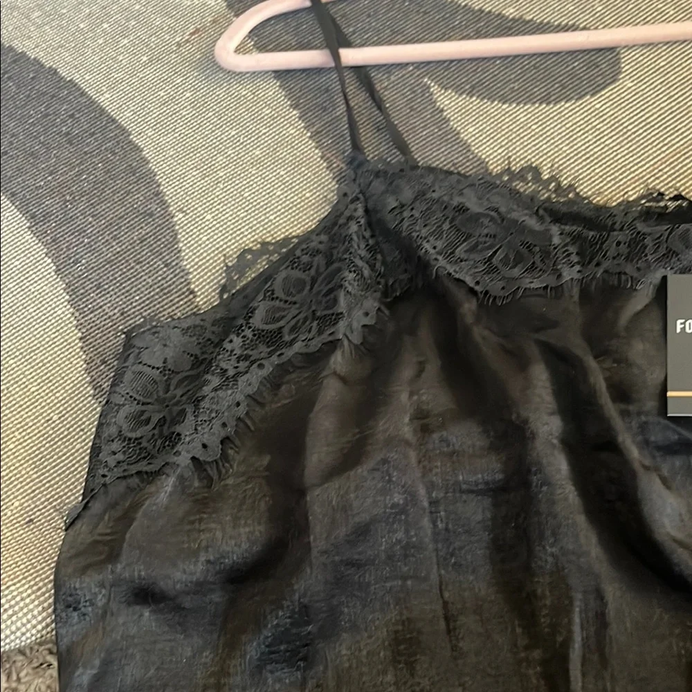 Forever 21 Black Satin Lace Cami - Picture 5 of 13